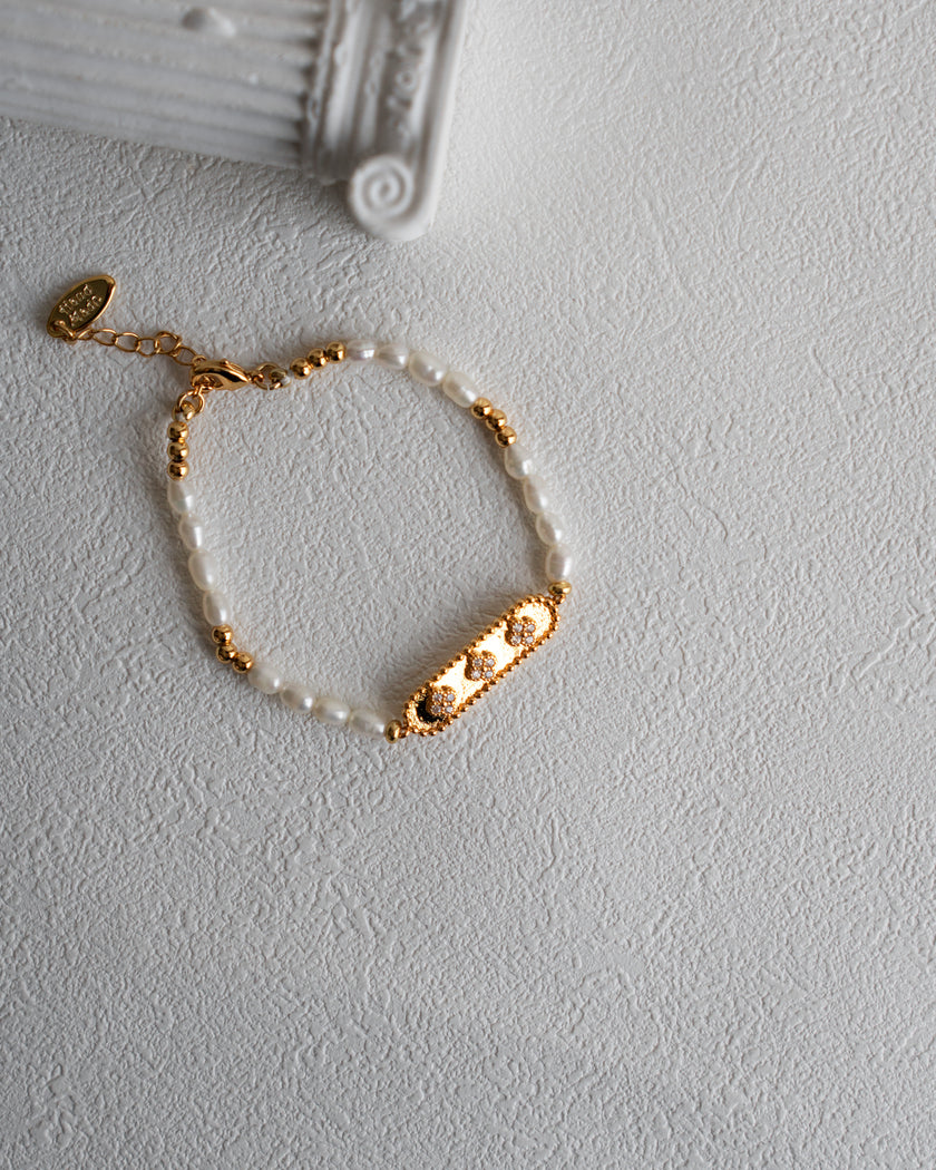 Freshwater Radiance Bracelet | 18k Gold Plated