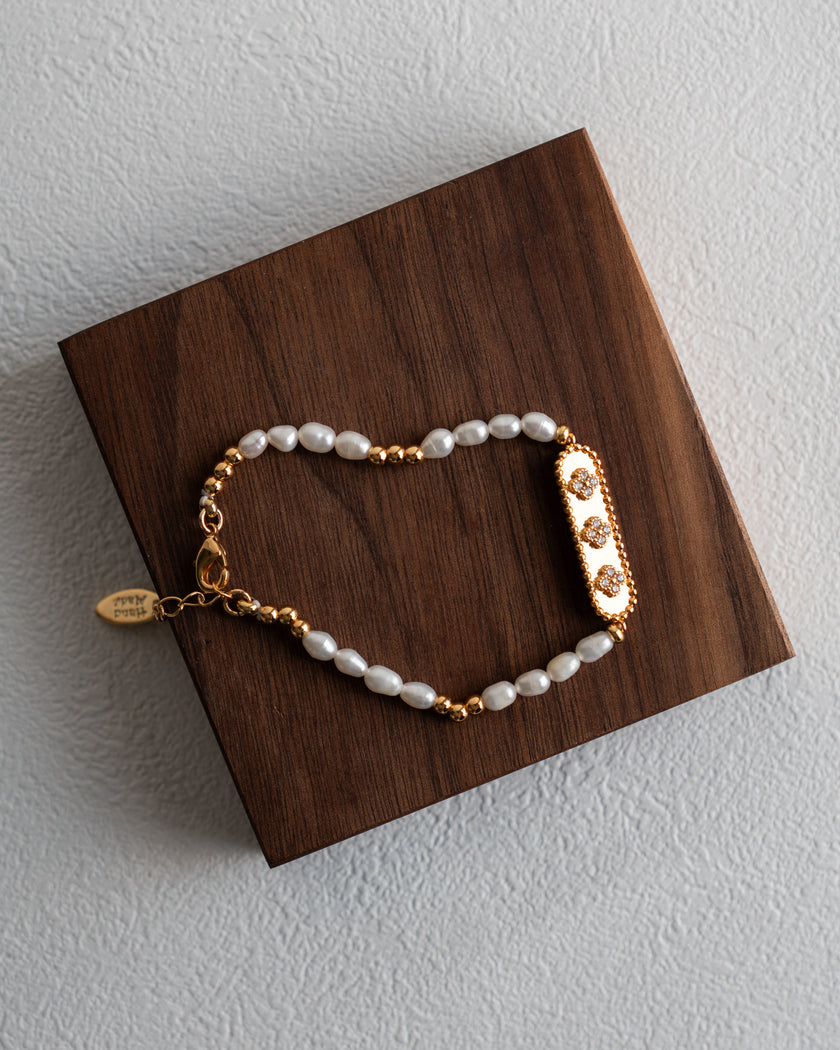 Freshwater Radiance Bracelet | 18k Gold Plated