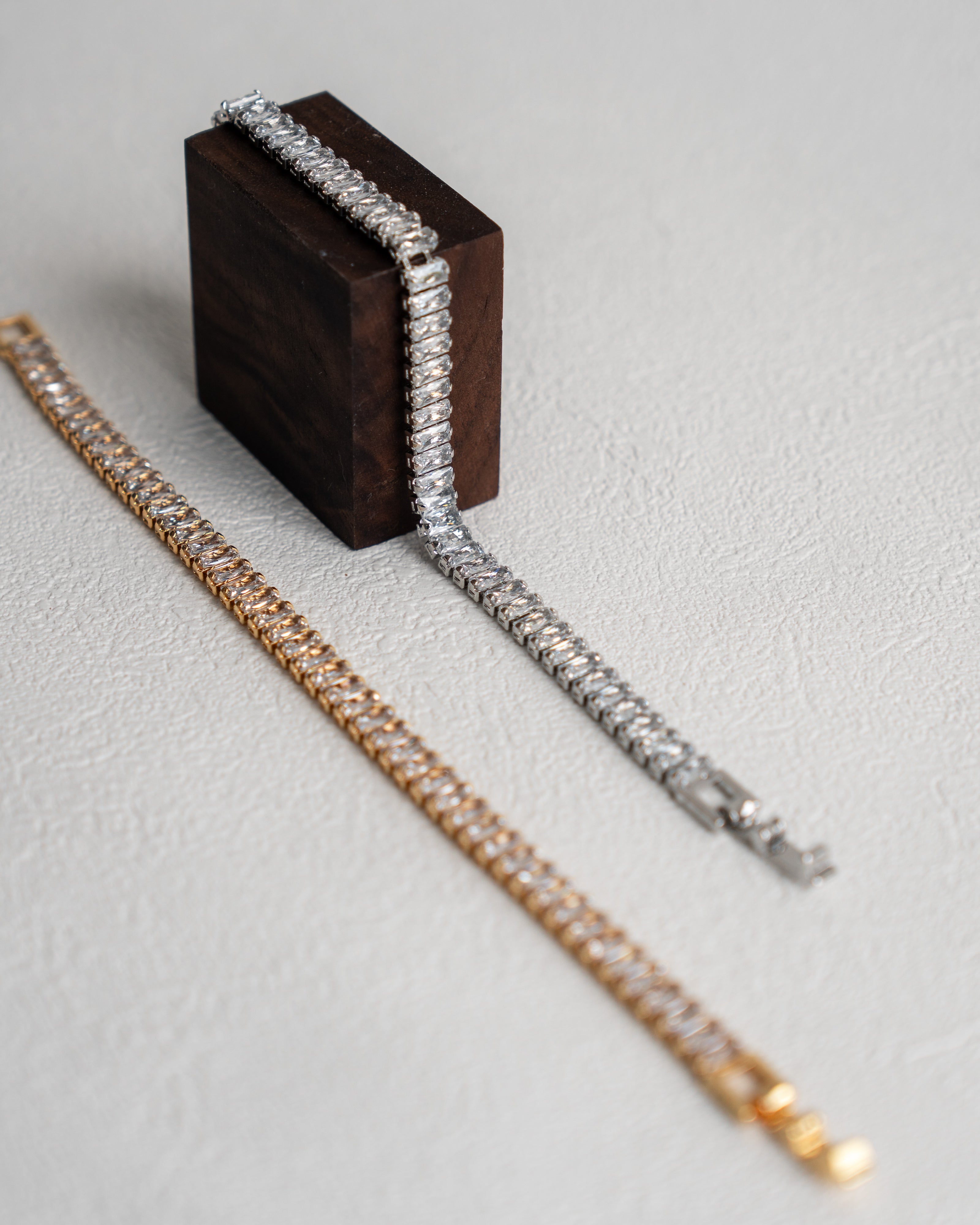 Thalia Lustrous Zircon | 18k Gold Plated / Silver Finished