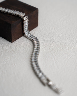 Thalia Lustrous Zircon | 18k Gold Plated / Silver Finished