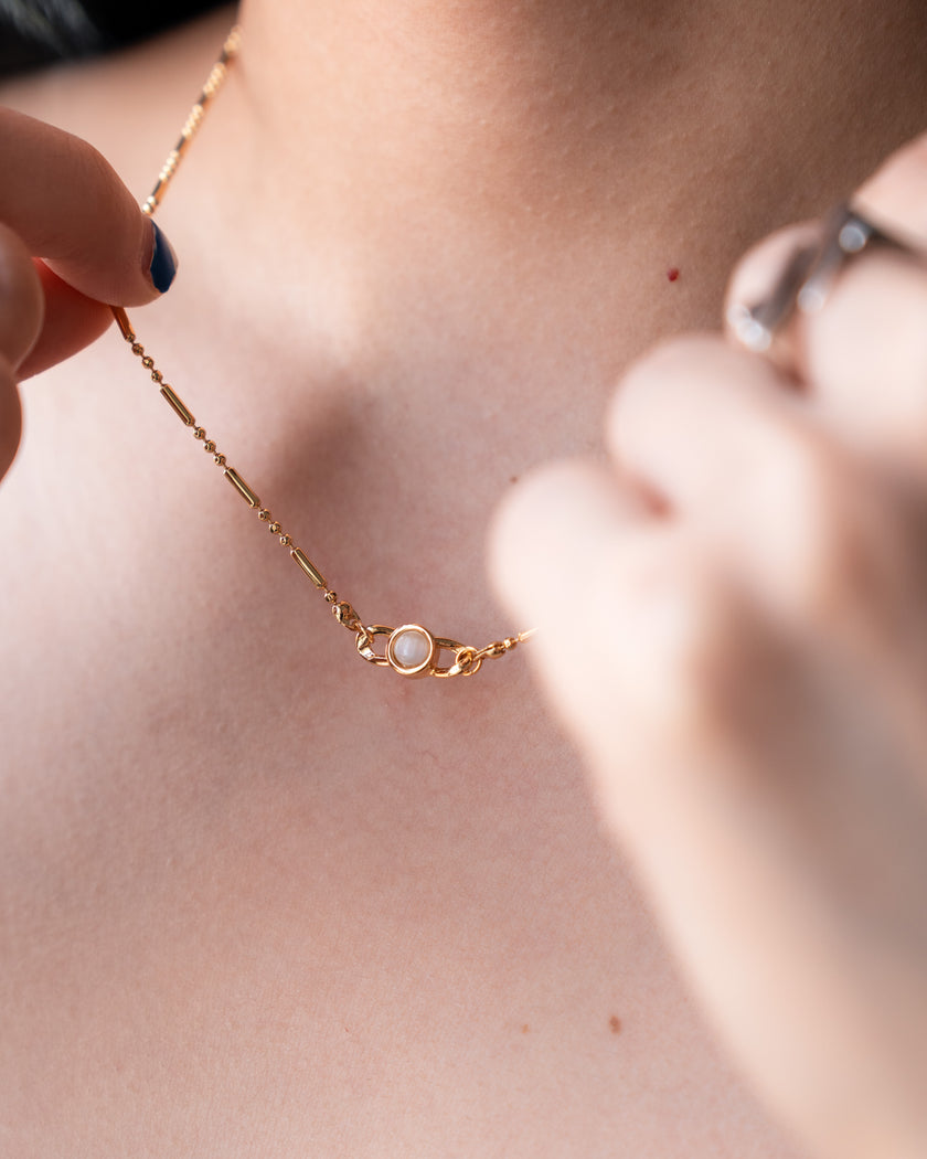 Dainty Cat's Eye Necklace