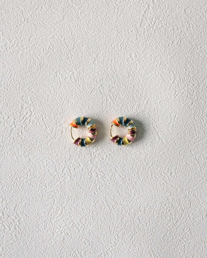 Colorburst Enamel Loop