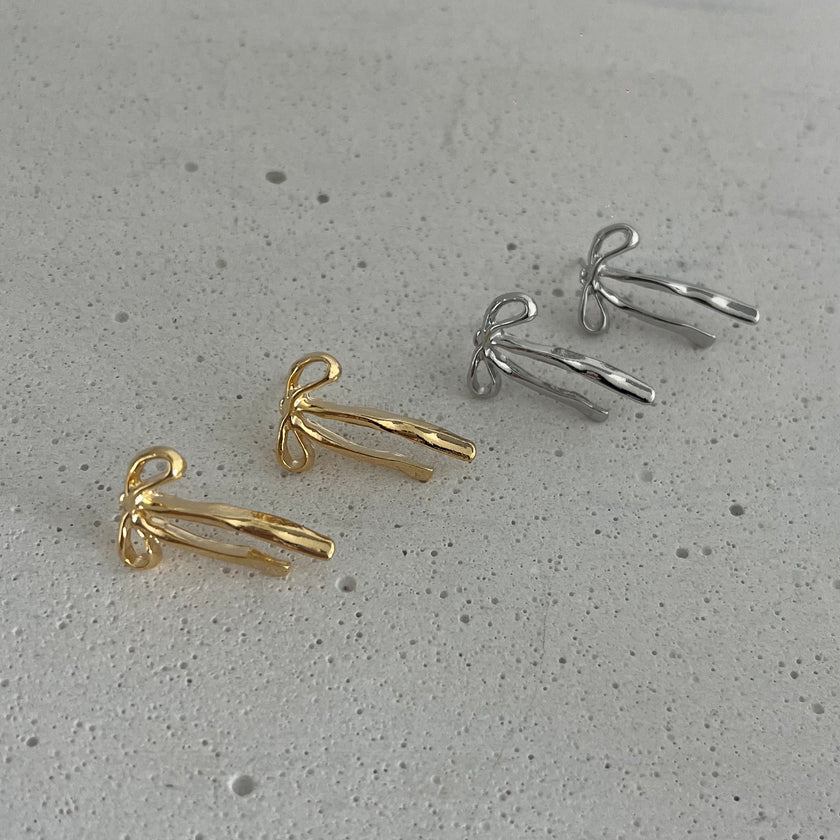 Linear Ribbon Studs