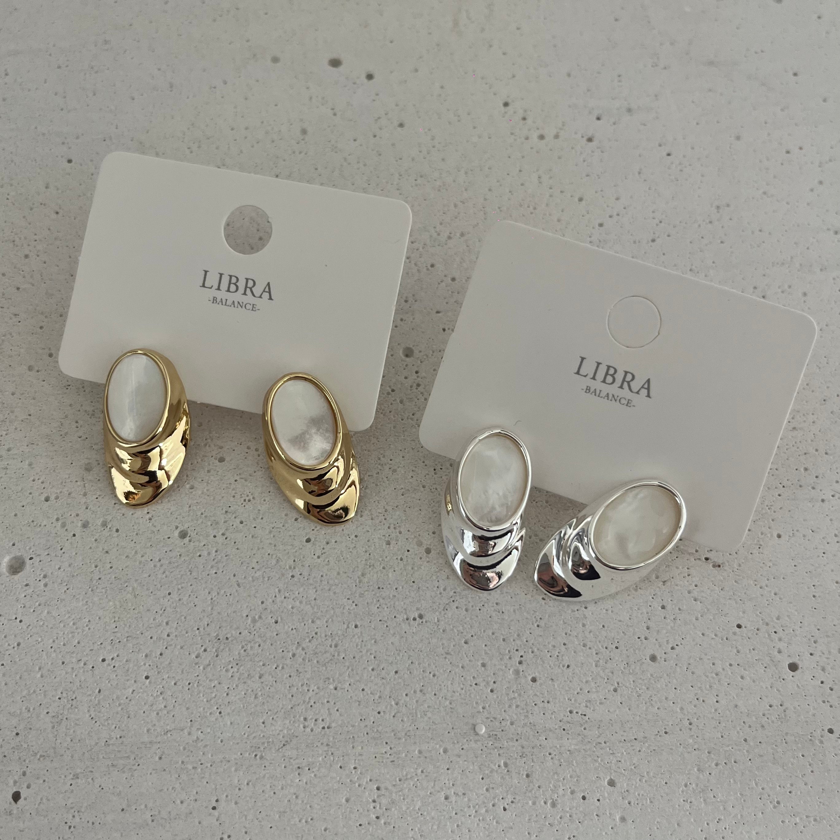 Aurea Oval Stud