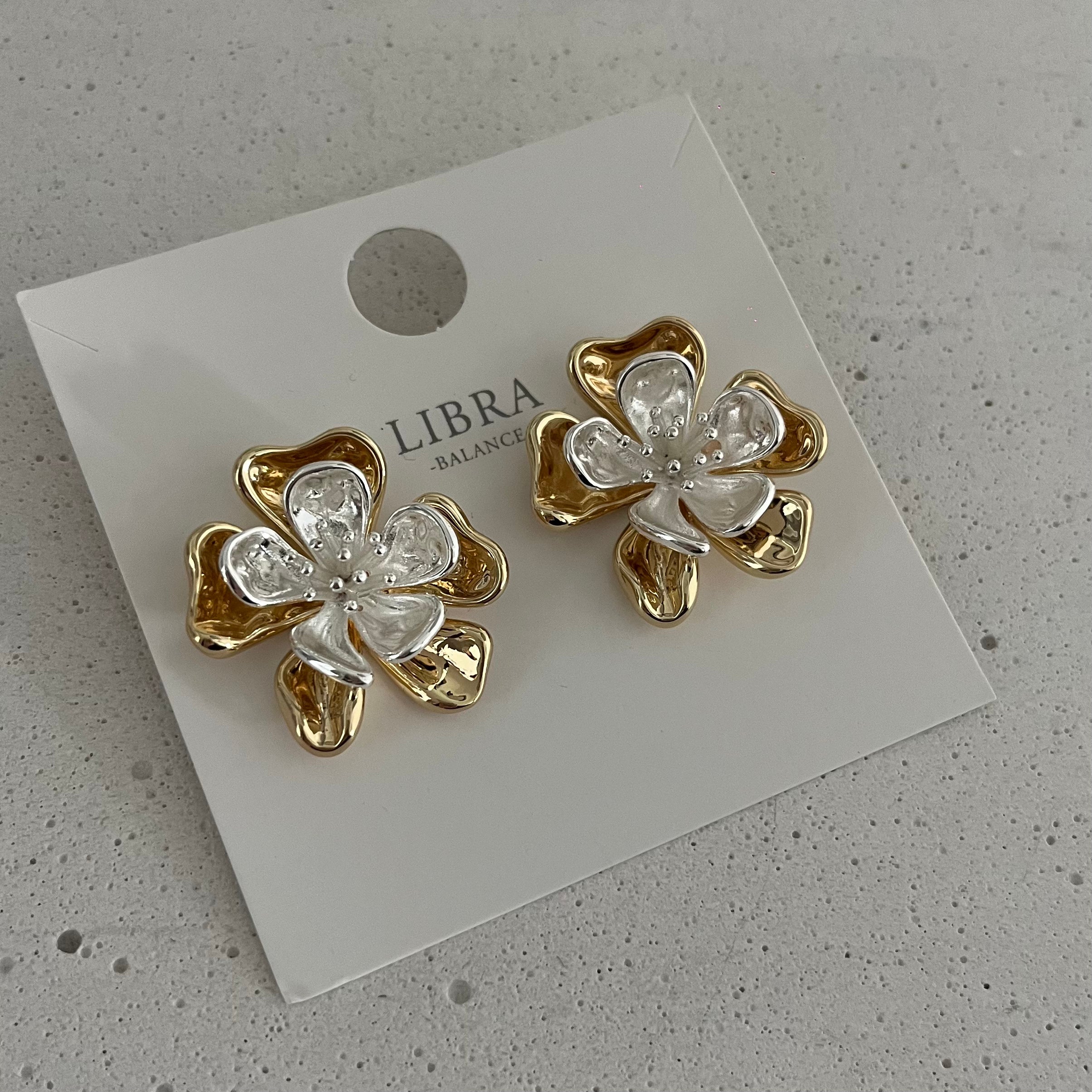 Floral Burst Stud