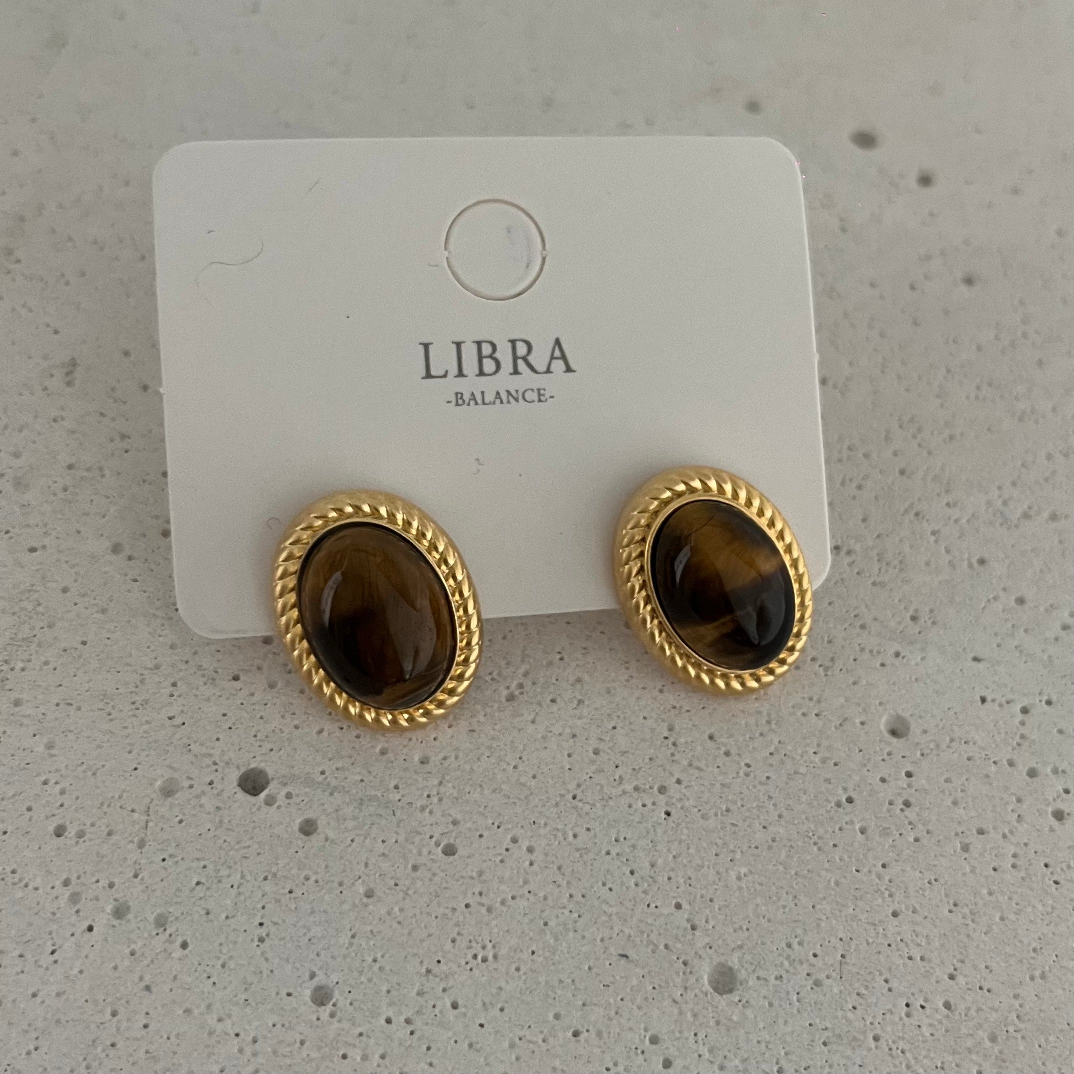 Tigris Oval Studs