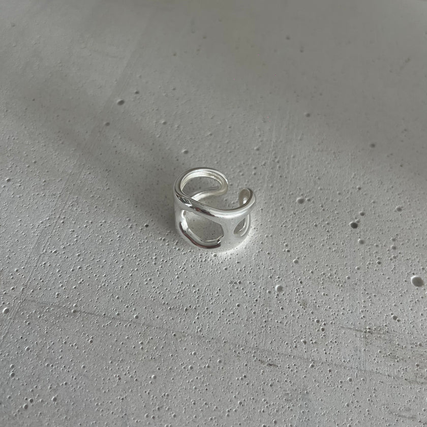 Triform Ring