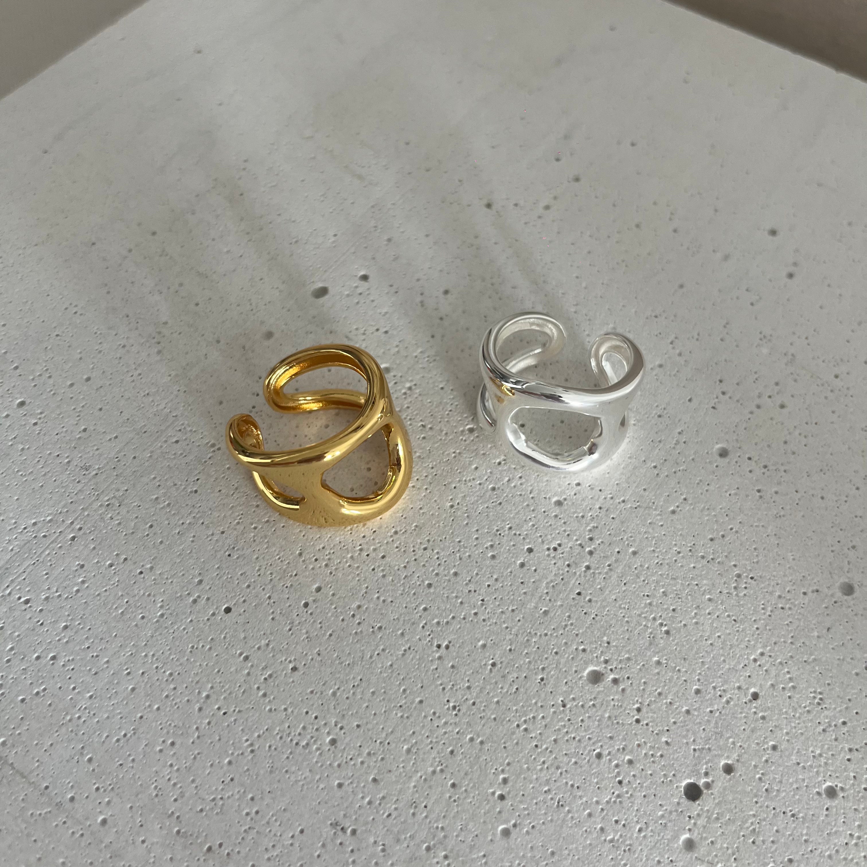Triform Ring