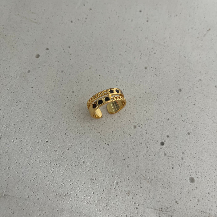 Rosette Ring