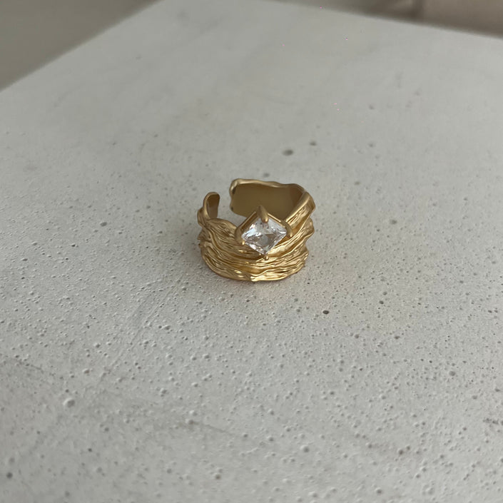 Lustro Ring
