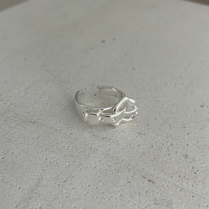 Cinch Ring