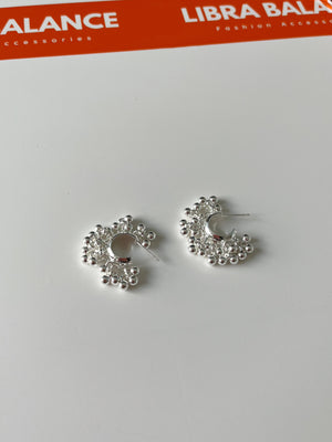 Beaded Bliss C Stud