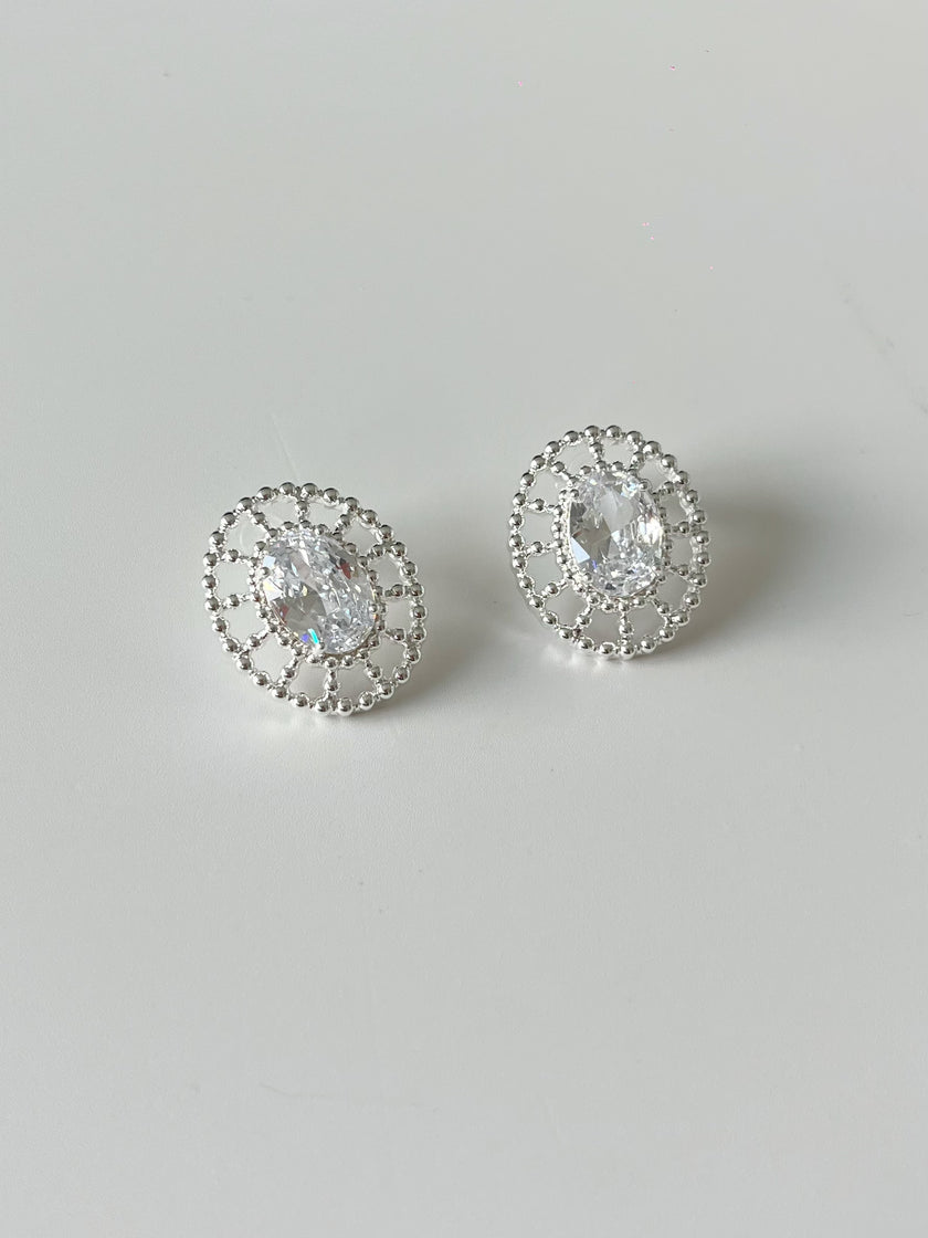 Luminous Ovals Stud