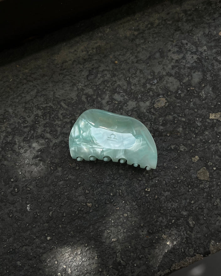 Sculpt Standard Acetate Hair Claw – 8cm