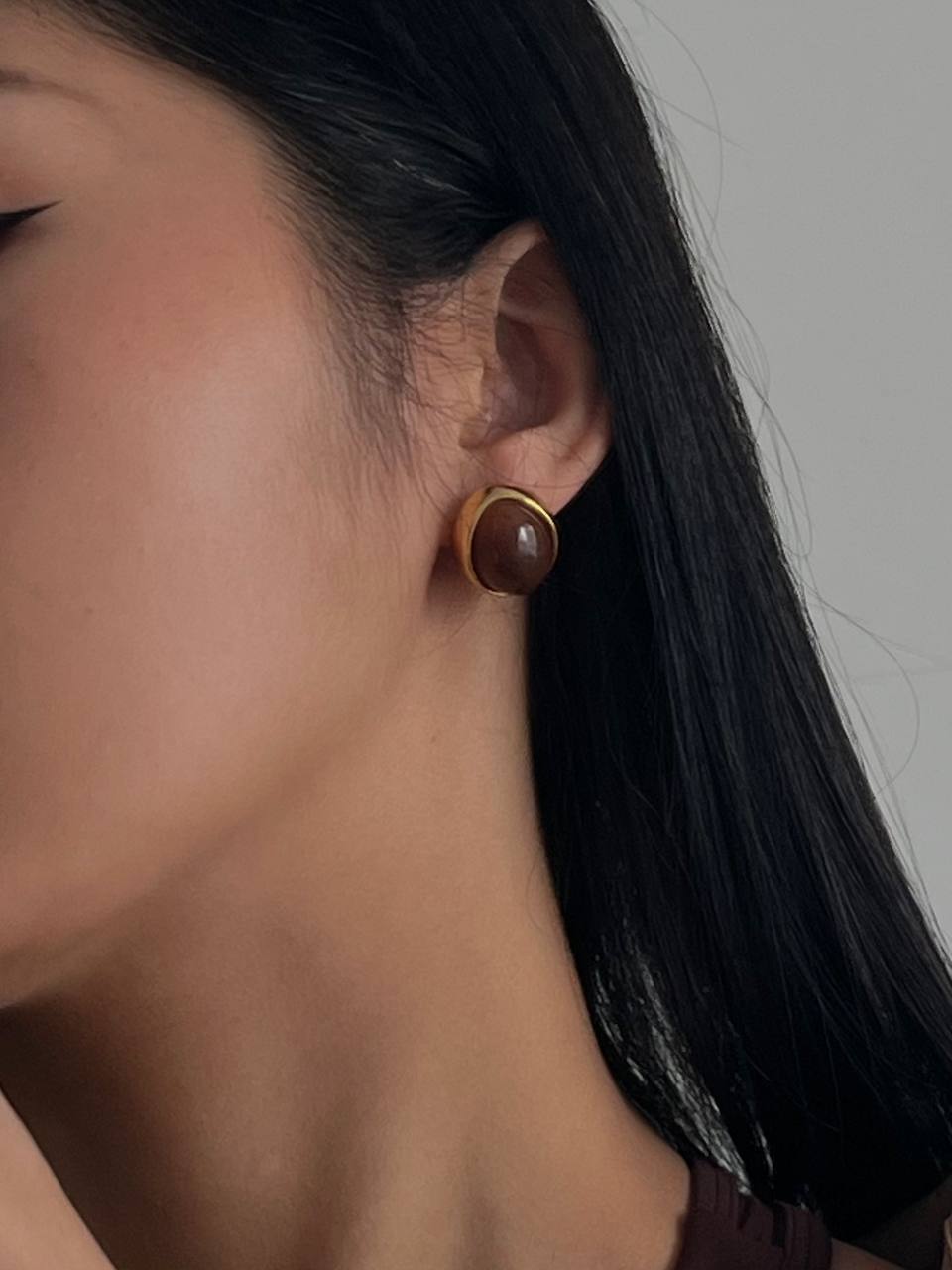 Aurelia Brown Stone Stud